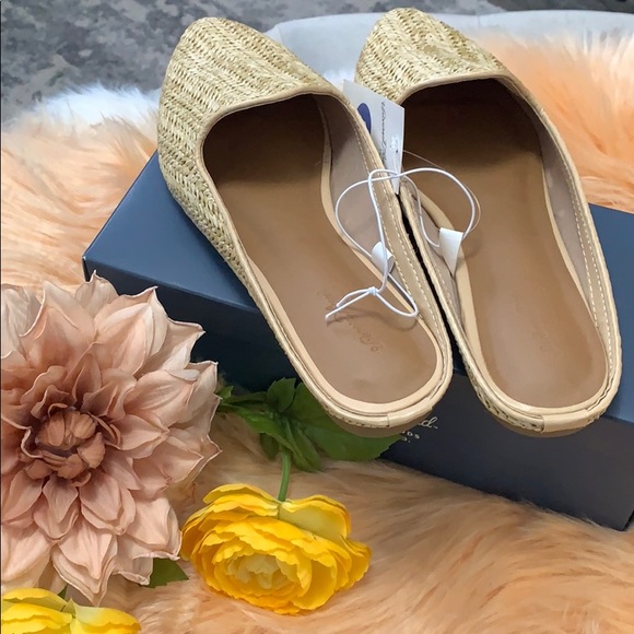 🛍 NEW! Tan Wicker Woven Mule Shoes - Picture 3 of 4
